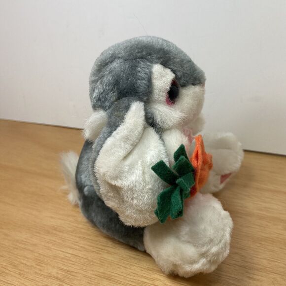Giftco Plush Sitting Bunny Rabbit With Carrot Stuffed Animal Plush Gray  6.5 in - Picture 6 of 7